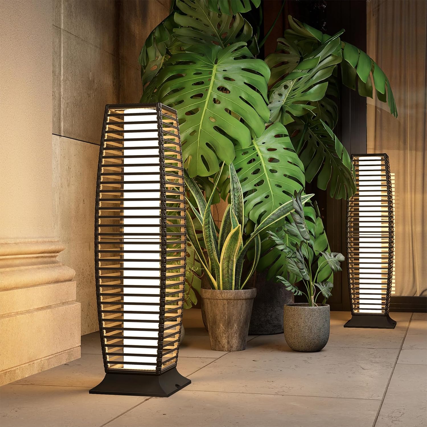 AUCT 14101 - $70 Grand patio Outdoor Floor Lamp Solar Powered Lantern Wat