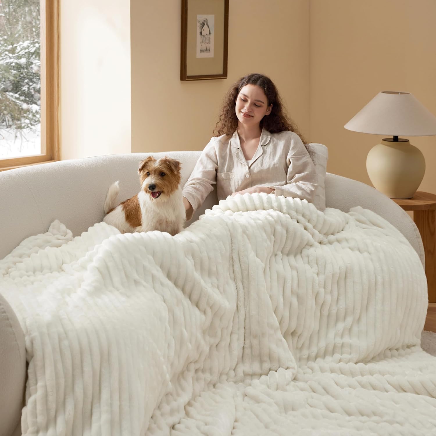 AUCT 13353 - Bedsure Comforter Set Queen Size - GentleSoft 3 Pieces Doub - Image 2