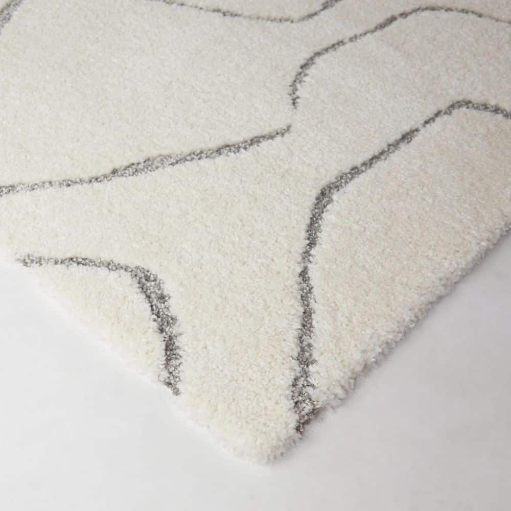 AUCT 14375r - $103 Tanya Grey 5 ft. 3 in. x 7 ft. Abstract Area Rug - Image 4