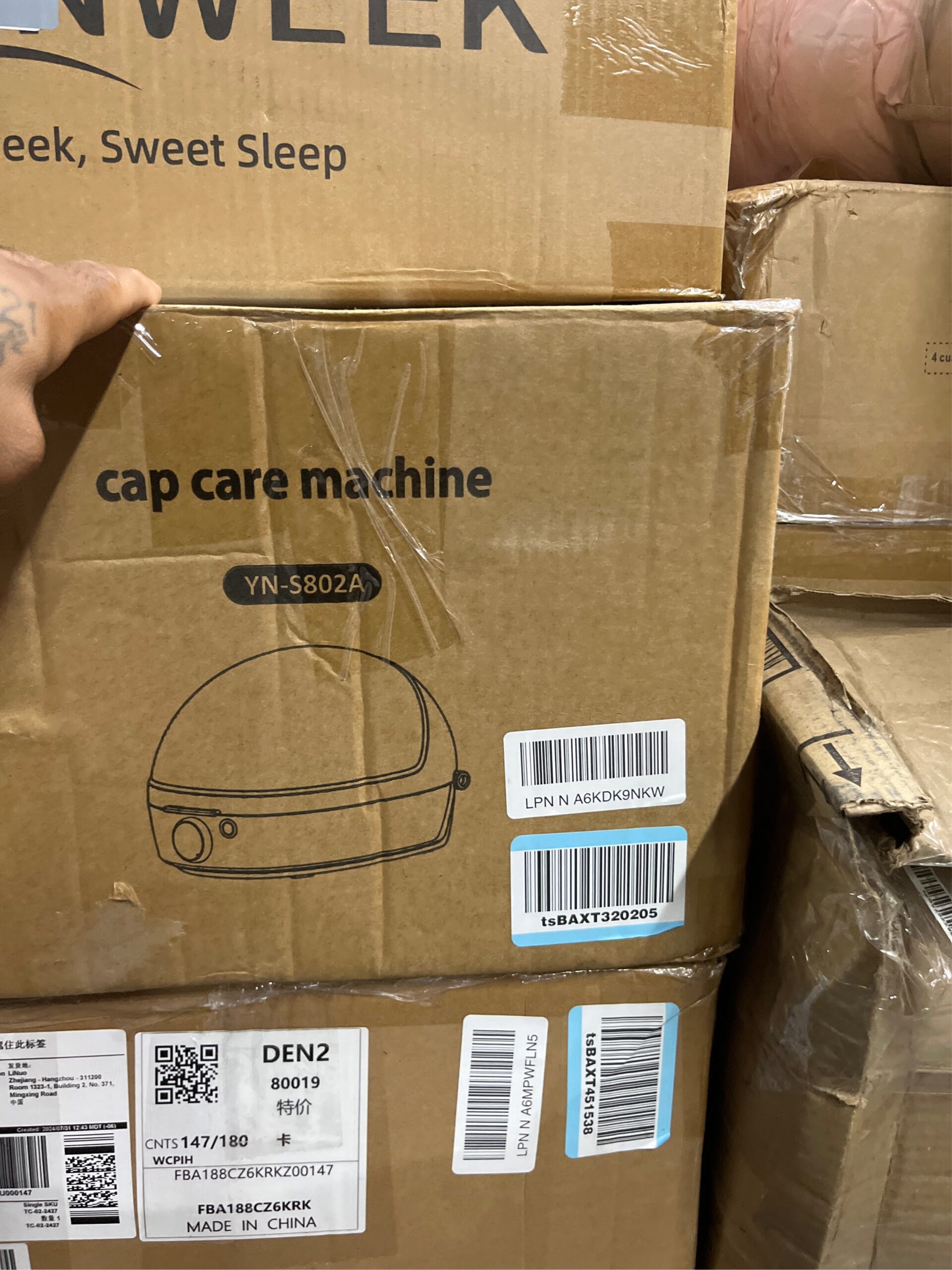 AUCT 16493 - $124 Hat Cleaner, Cap & Helmet Care Machine, Hat Steam Cleaner, Steam Cleaning & Ironing a - Image 5