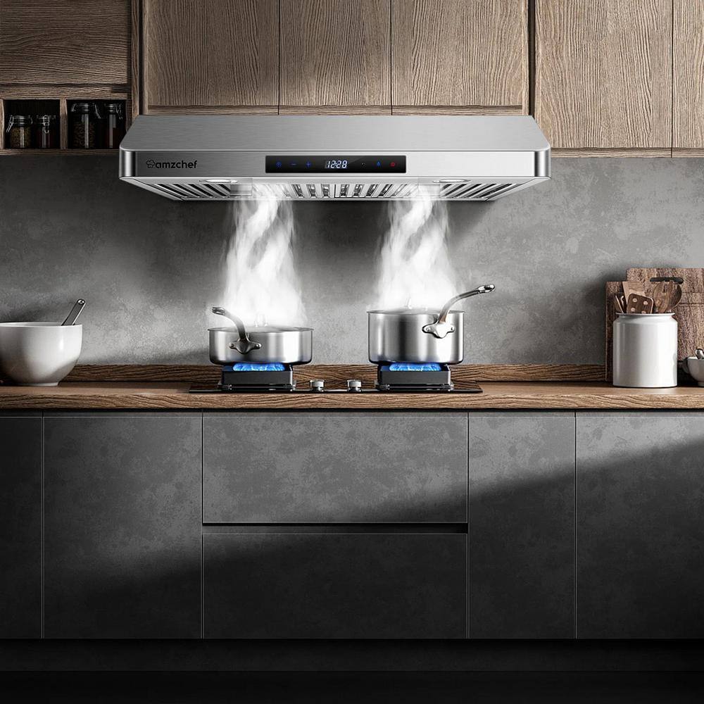 AUCT 14499 - $370 36 in. 700 CFM Ducted Under Cabinet Range Hood with Tou - Image 2