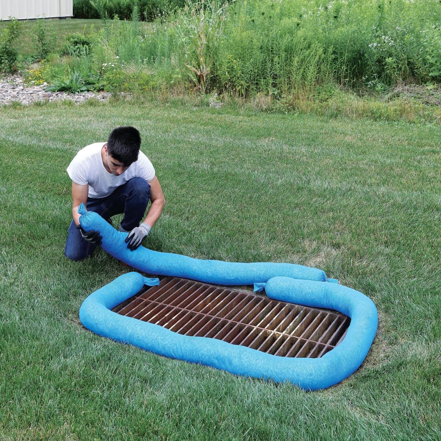 AUCT 16396 - $103 PIG Sediment Filter Sock - for Erosion Control and Storm Drain Protection - Dia. 5" x - Image 3