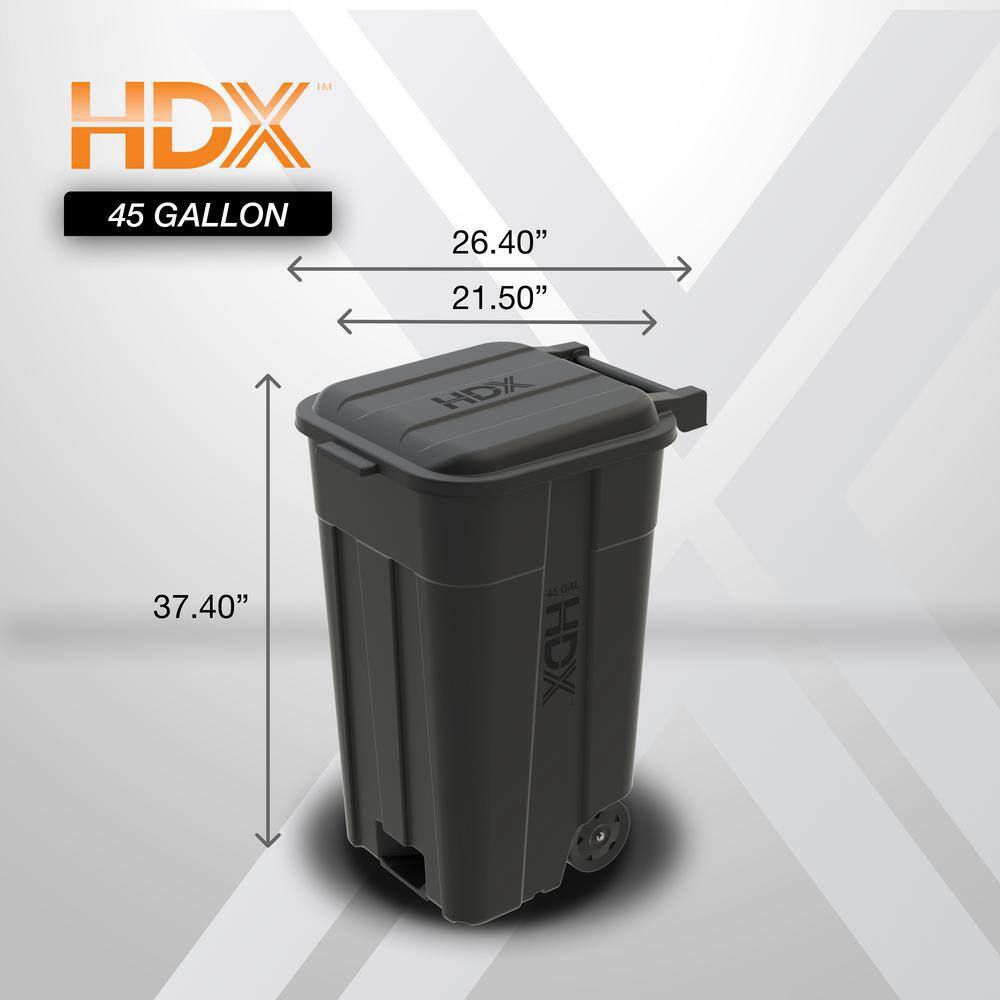 AUCT 15456 - 45 Gal. Black Outdoor Vented Trash Can with Wheels, Attached Lid - Image 3