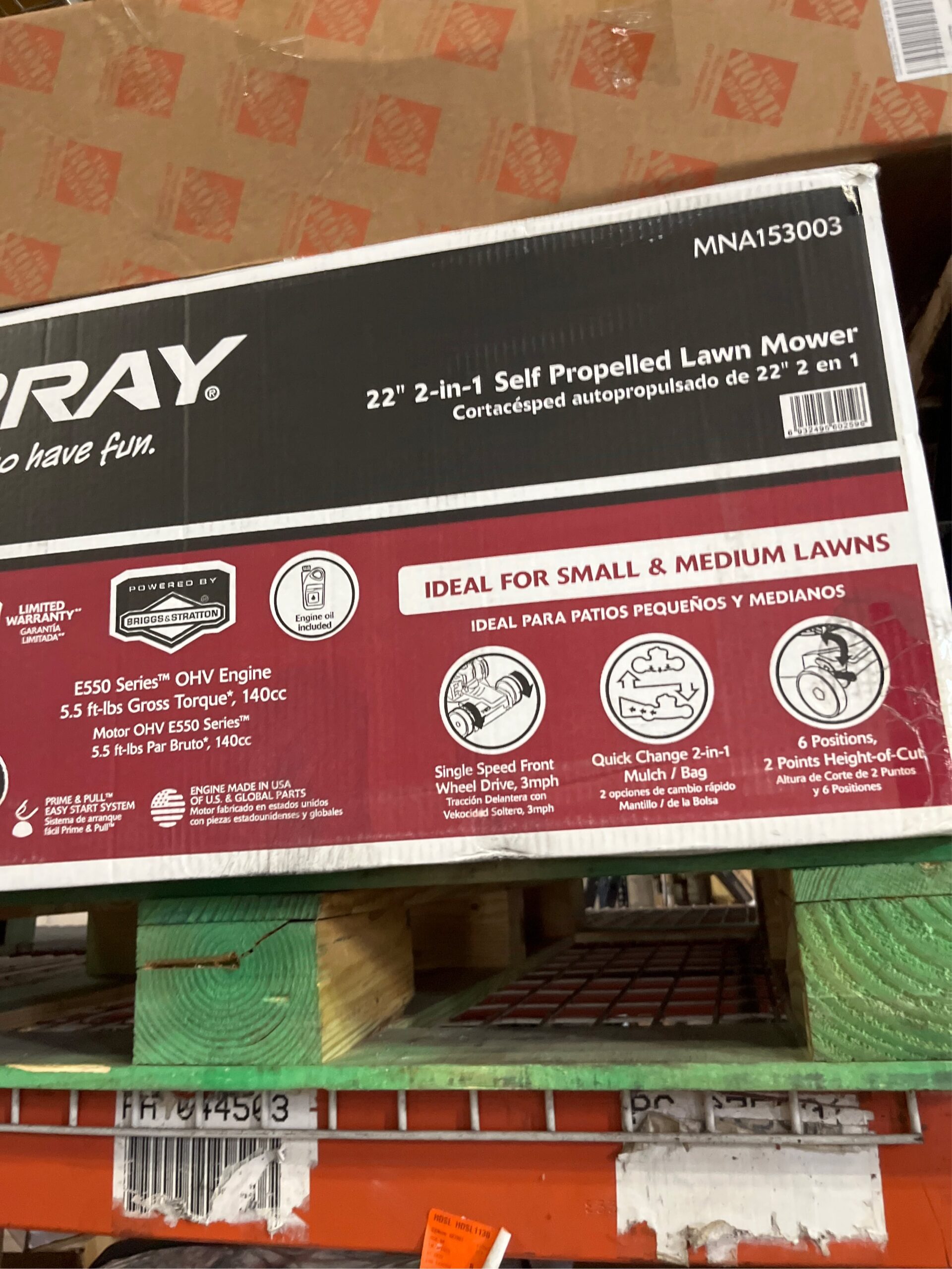 AUCT 14834mo - $389 Murray 22 in. 140 cc Briggs & Stratton Walk Behind Gas - Image 5