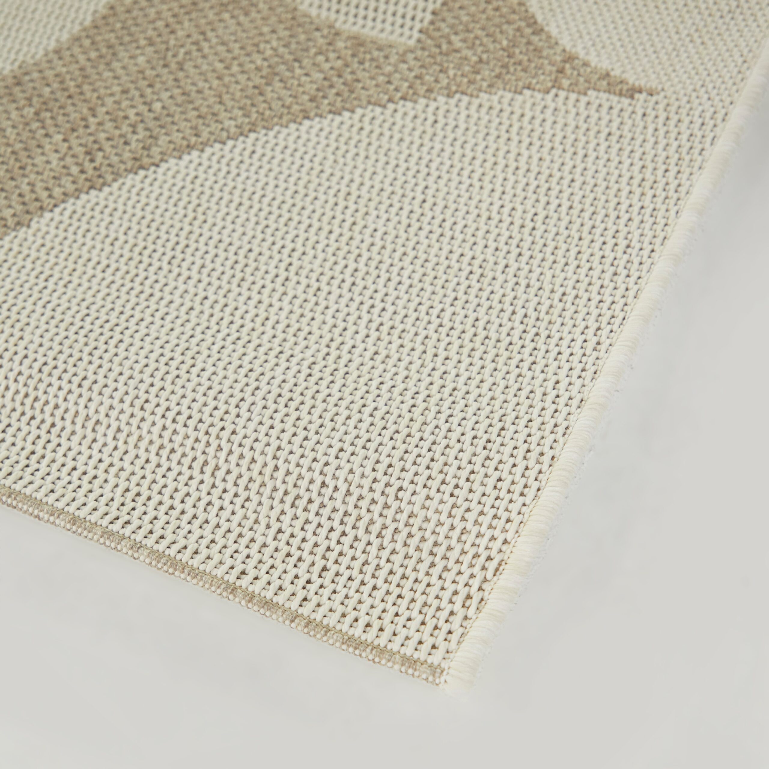 AUCT 21204r - $104 Balta 5 X 7 (ft) Beige Indoor/Outdoor Geometric Area Rug - Image 4
