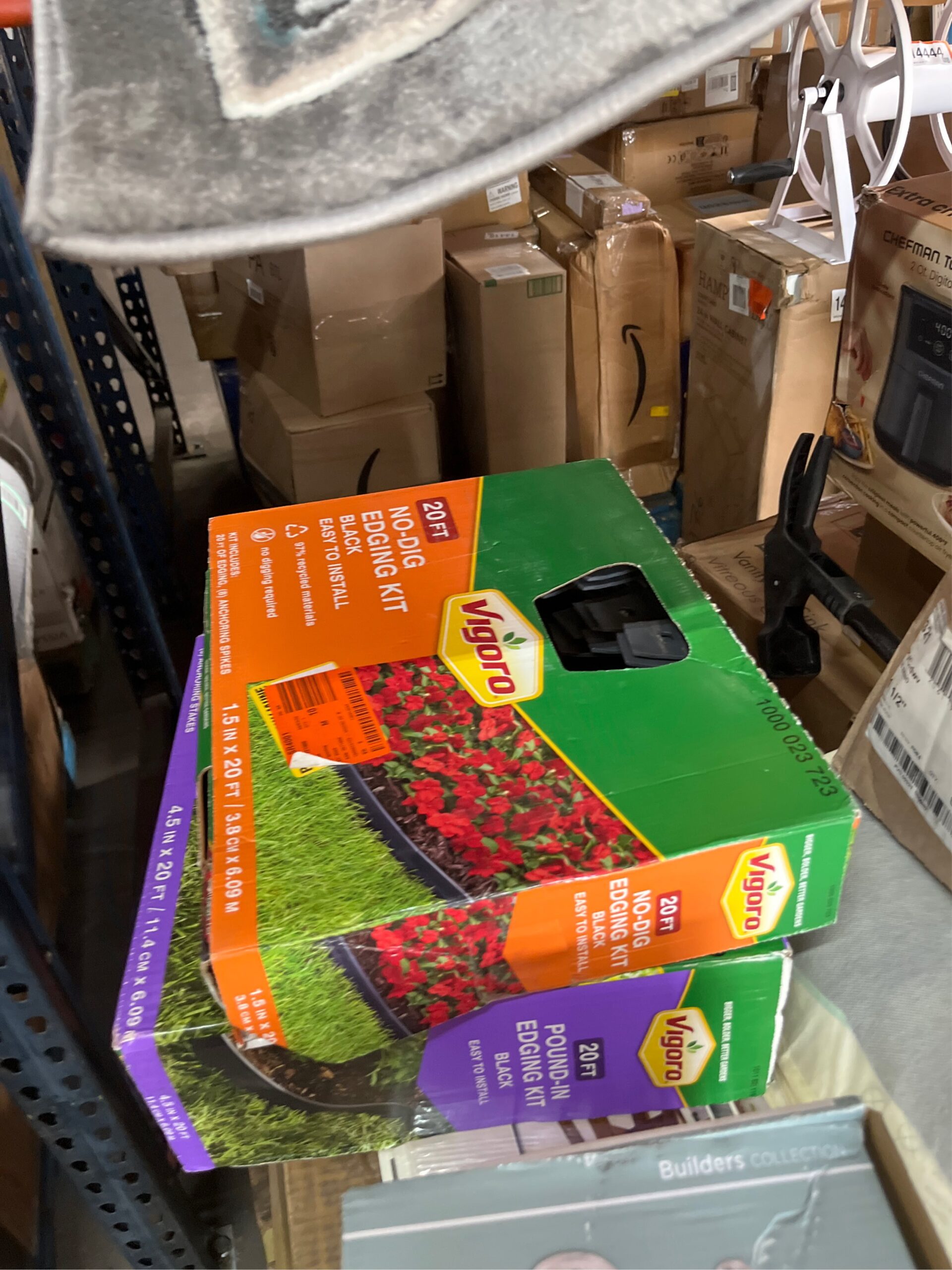 AUCT 14458 - Vigoro 20 ft. No-Dig Plastic Landscape Edging Kit - Image 5