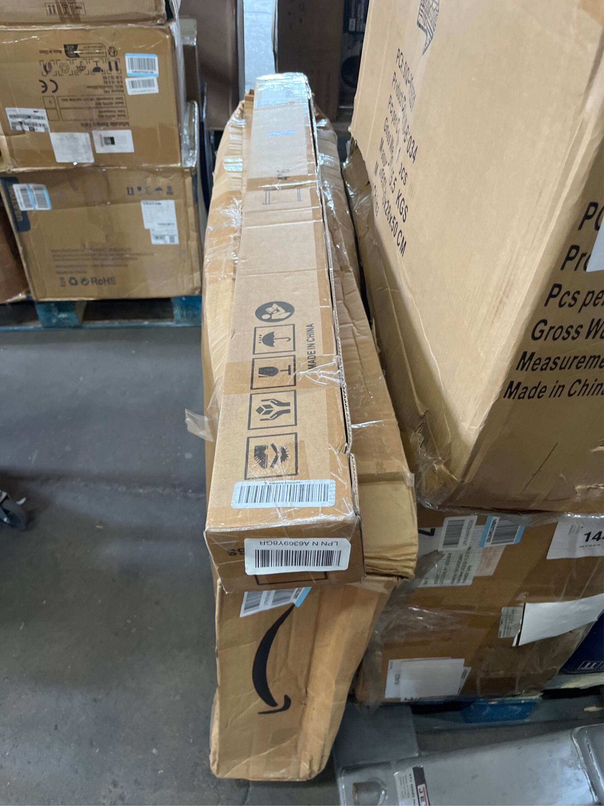 AUCT 14417 - $55 SEEYE Outdoor Sunshade Roller Shades 4' W x 6' H, Cordle - Image 5