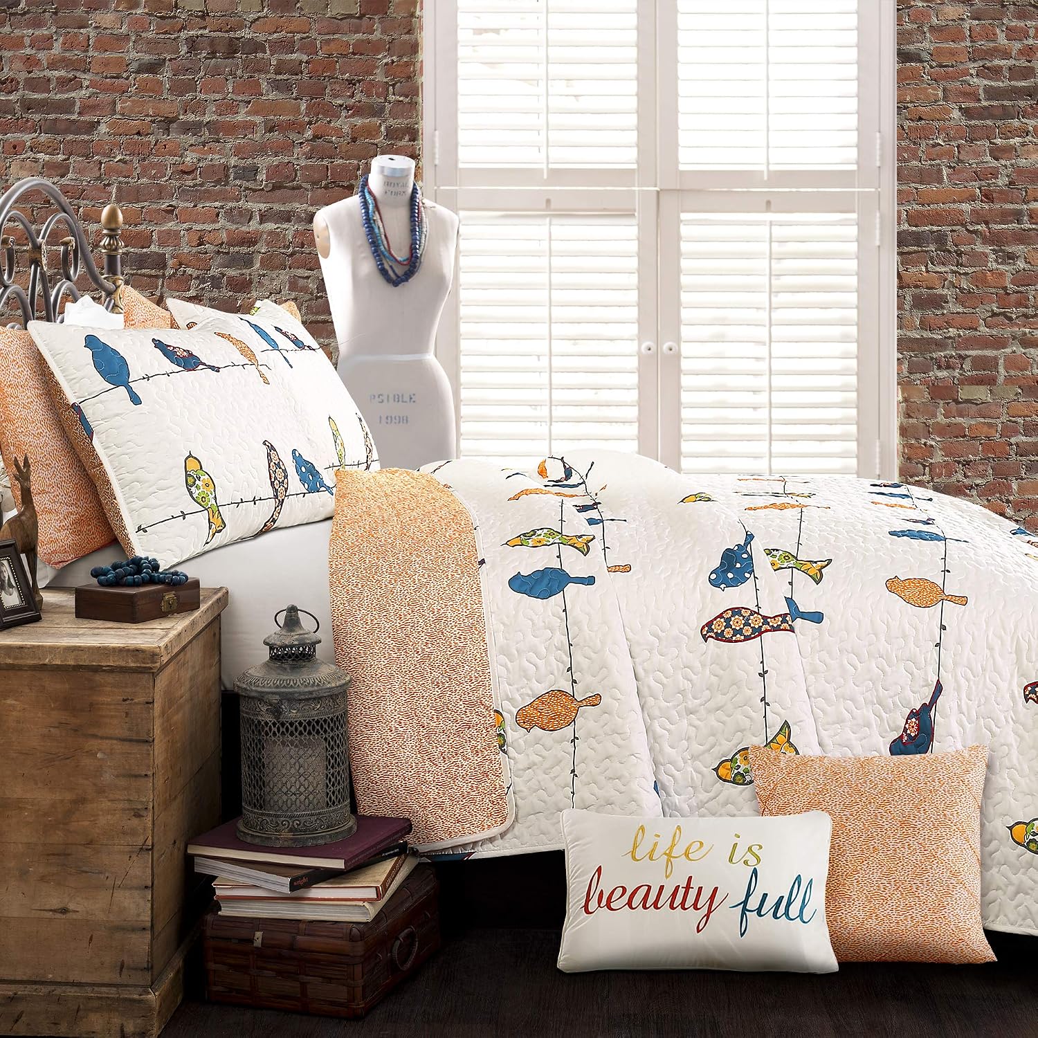 AUCT 18587 - $86 Lush Decor Rowley Birds Quilt Set, 7 Piece Set, Full/ Queen, Multi - Reversible Bird B - Image 2