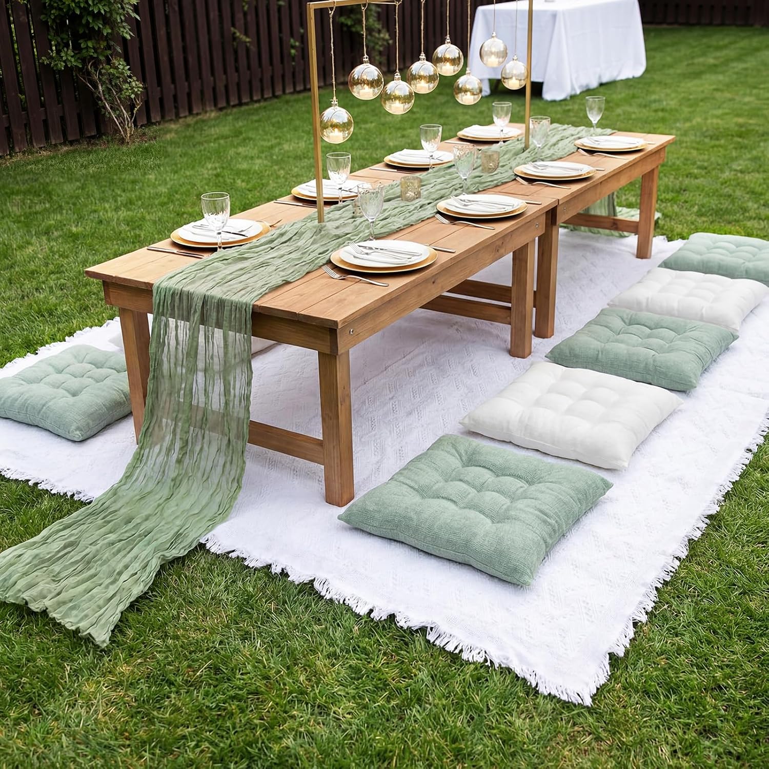 AUCT 18438 - $61 8 Pcs Fit for 6 People 91 x 71' Extra Large Outdoor Picnic Blanket with Sage Green Tab - Image 3