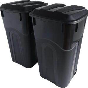 AUCT 17844tc - $190 United Solutions 32 Gallon Wheeled Outdoor Garbage Can with Attached Snap Lock Lid an