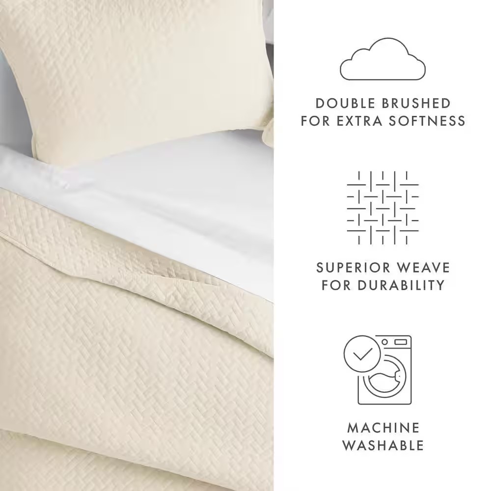 AUCT 18916 - Herring Ivory Microfiber Twin Performance Quilted Coverlet Set - Image 2