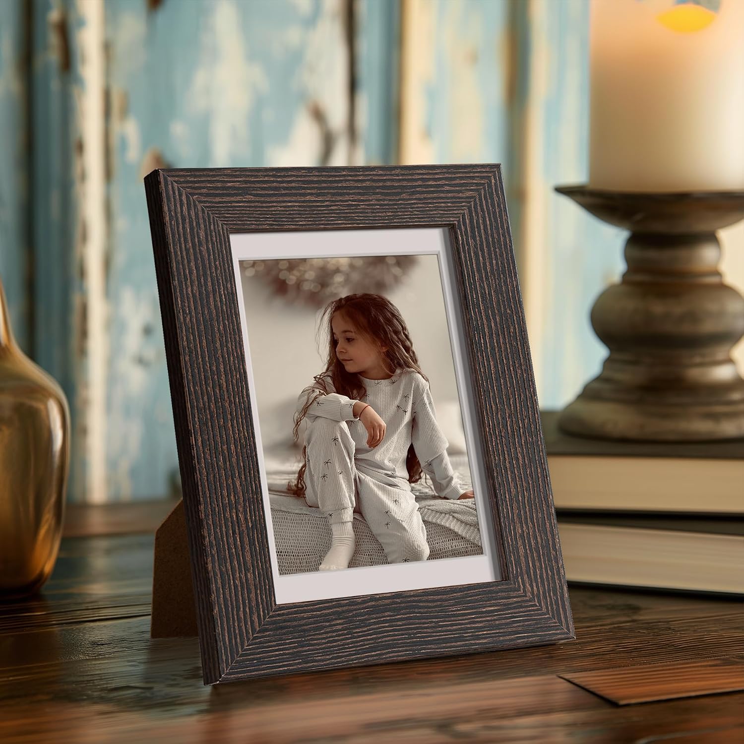 AUCT 19476 - $55 Momentworth 4x6 Picture Frame with Mat for 3.5x5, Distressed Black Wood Grain Gallery - Image 3