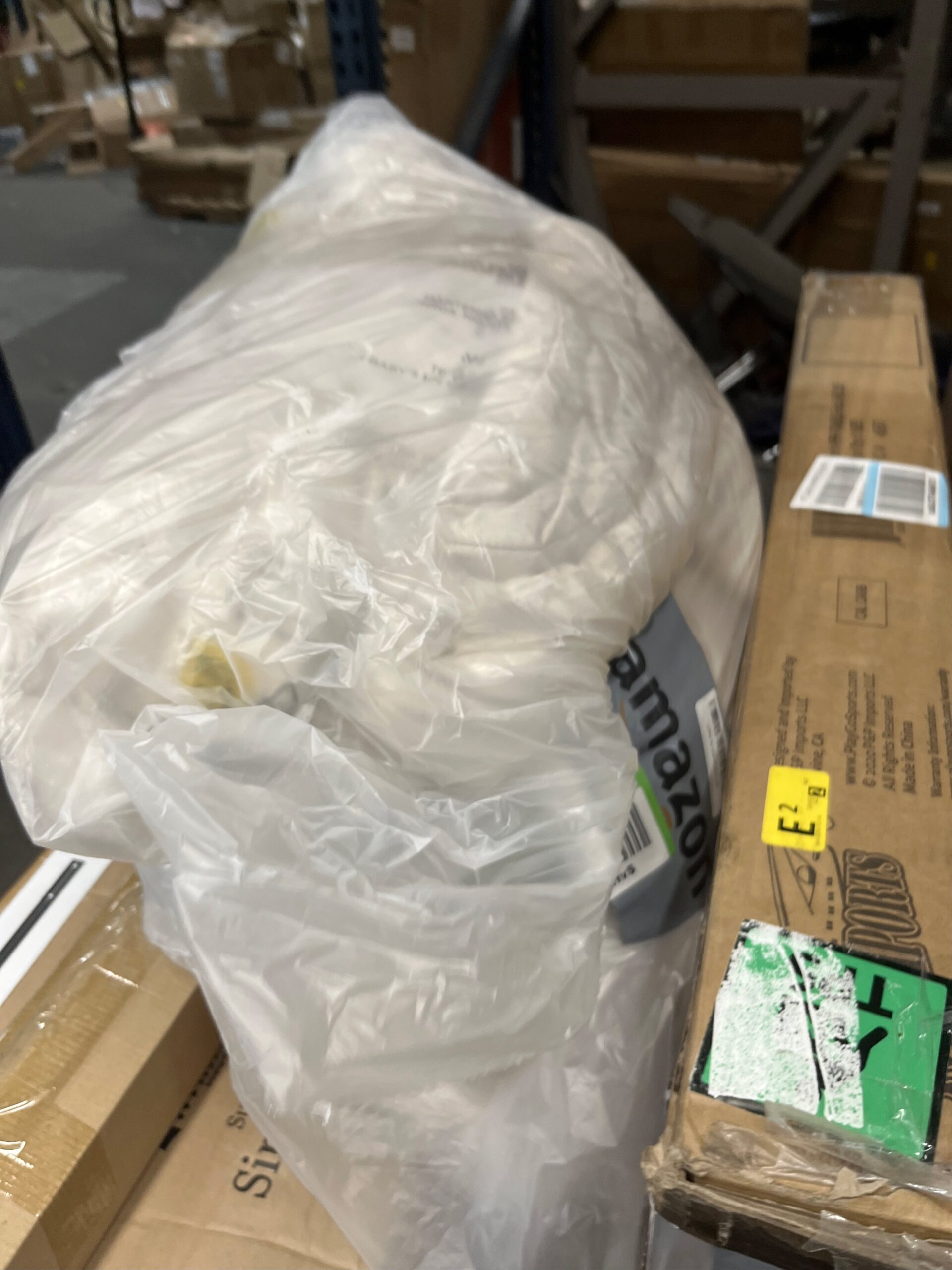AUCT 17853 - $55 Bedsure King Comforter Set, Beige Soft Prewashed Bedding for All Seasons, 3 Pieces Gen - Image 5