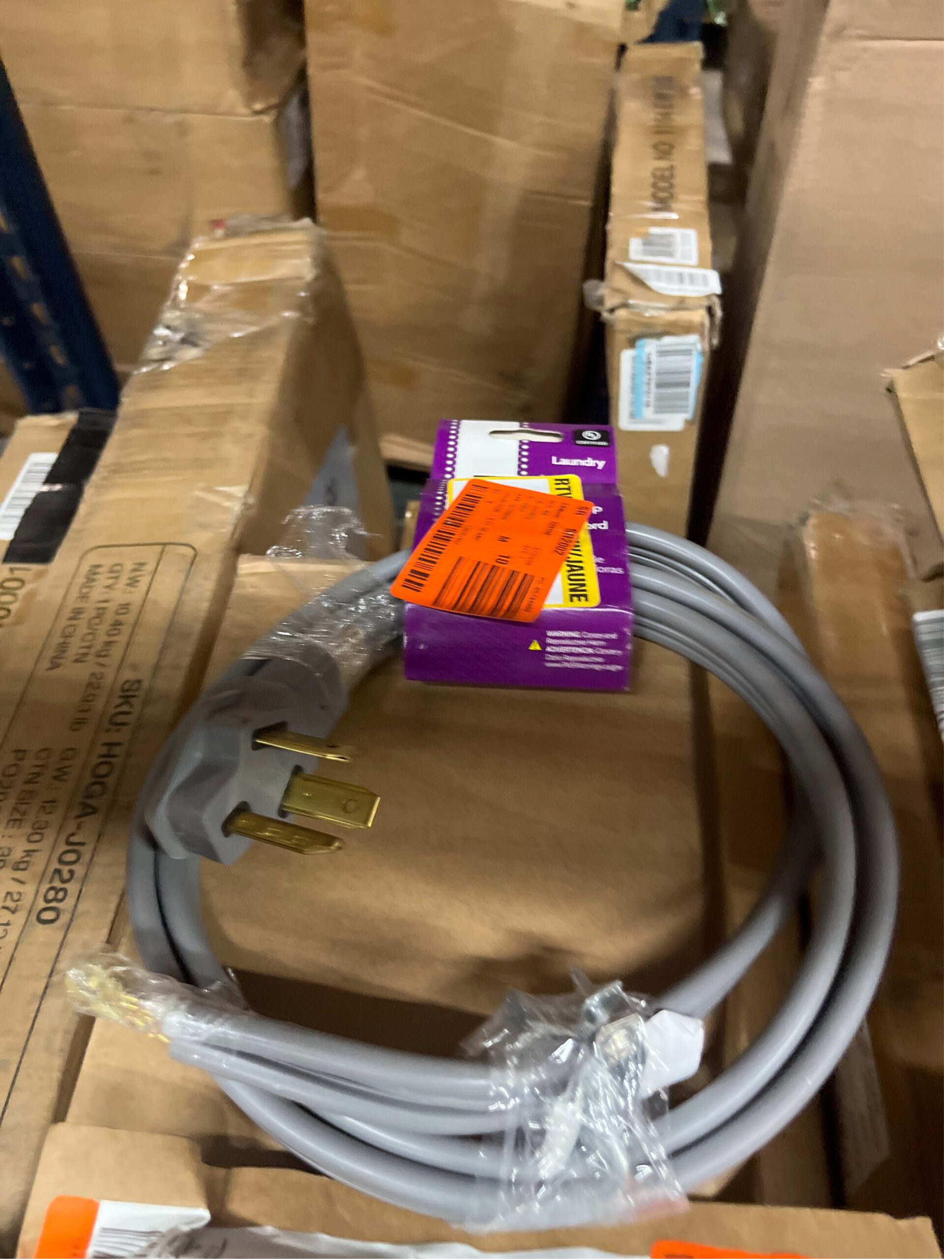 AUCT 17630 - 6 ft. 30 Amp 3 Wire Dryer Cord - Image 4