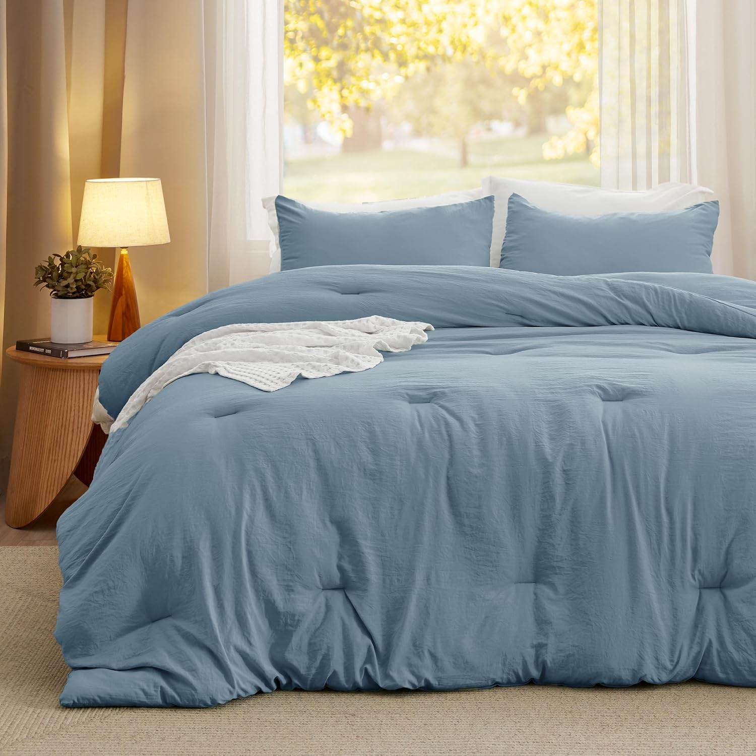 AUCT 21002 - Bedsure Comforter Set Full Prewashed Soft Bedding 3Pcs Dusty Blue 82"x86" - Image 2