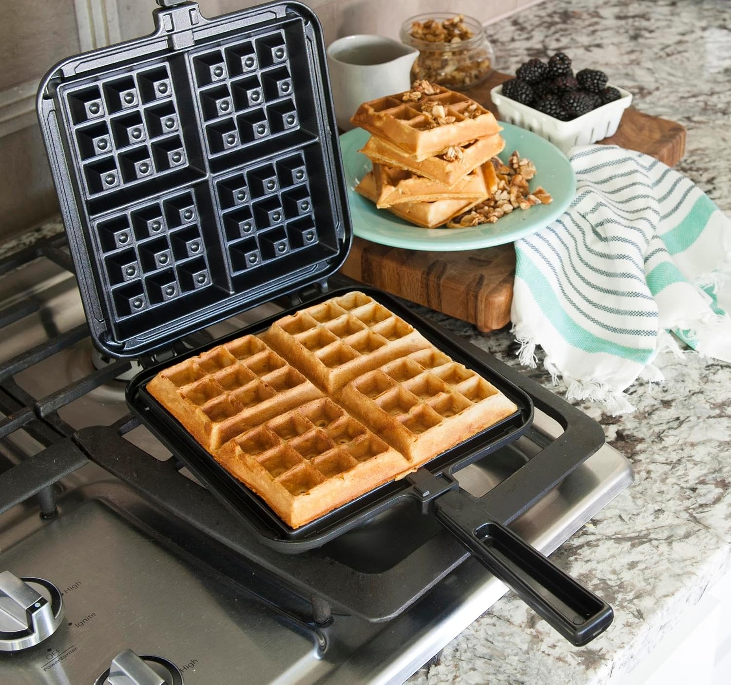 AUCT 21860 - $58 NordicWare 15040 Cast Aluminum Stovetop Belgium Waffle Iron - Image 2