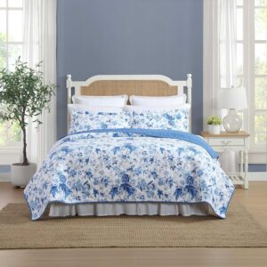 AUCT 21075 - $67 Laura Ashley - Queen Quilt Set with Shams, Cotton, Reversible