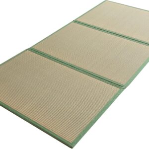 AUCT 21920 - $96 MAXYOYO Japanese Tatami Mat, Rush Grass Portable Folding Mat 79"x39"x0.47"