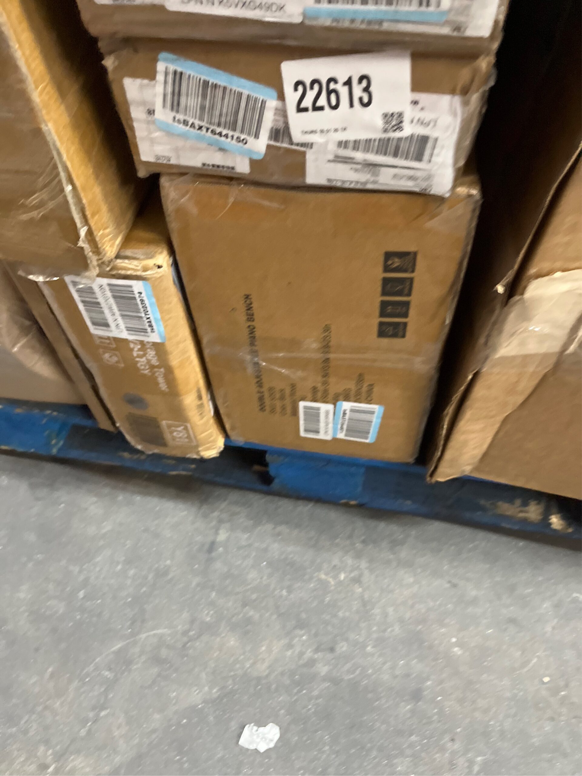 AUCT 22614 - $170 Adjustable Duet Piano Bench with Storage, 28.7" Duet Keyboard Seat - Image 5