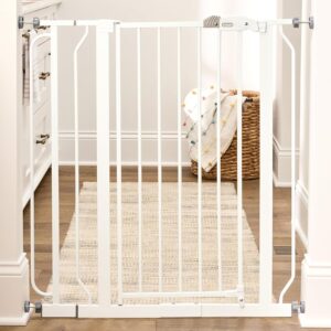 AUCT 22461 - $59 Regalo Safety 36" Extra Tall Baby Gate, Bottom of Stairs & Doorways