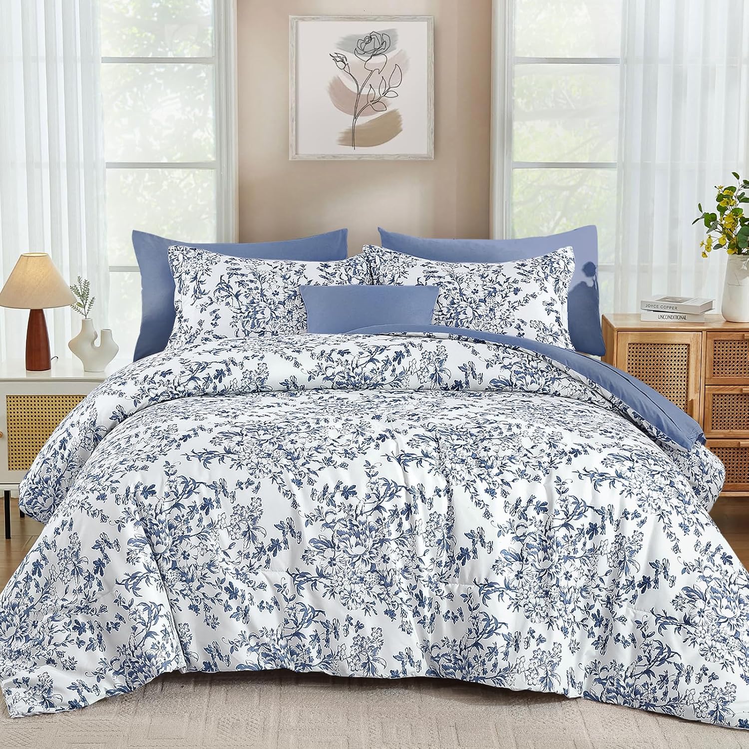 AUCT 20875 - WONGS BEDDING 8 Pieces Blue Floral Comforter Set Queen Size Bed Set