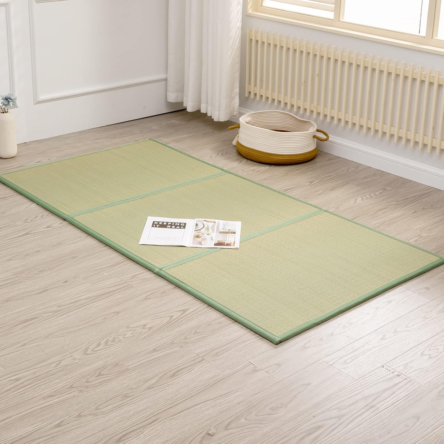 AUCT 22460 - $100 Natural Igusa Rush Grass Floor Tatami Mat,Twin, 79" x 39" x 0.5"