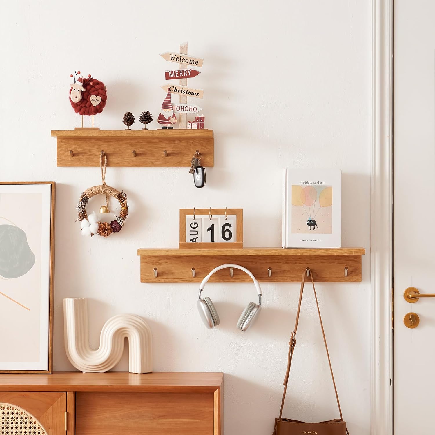 AUCT 22527 - Oak Wood Coat Rack Wall Mount With Shelf 20 Inch Long, 5 Hooks, Floating Entryway Wall She - Image 4