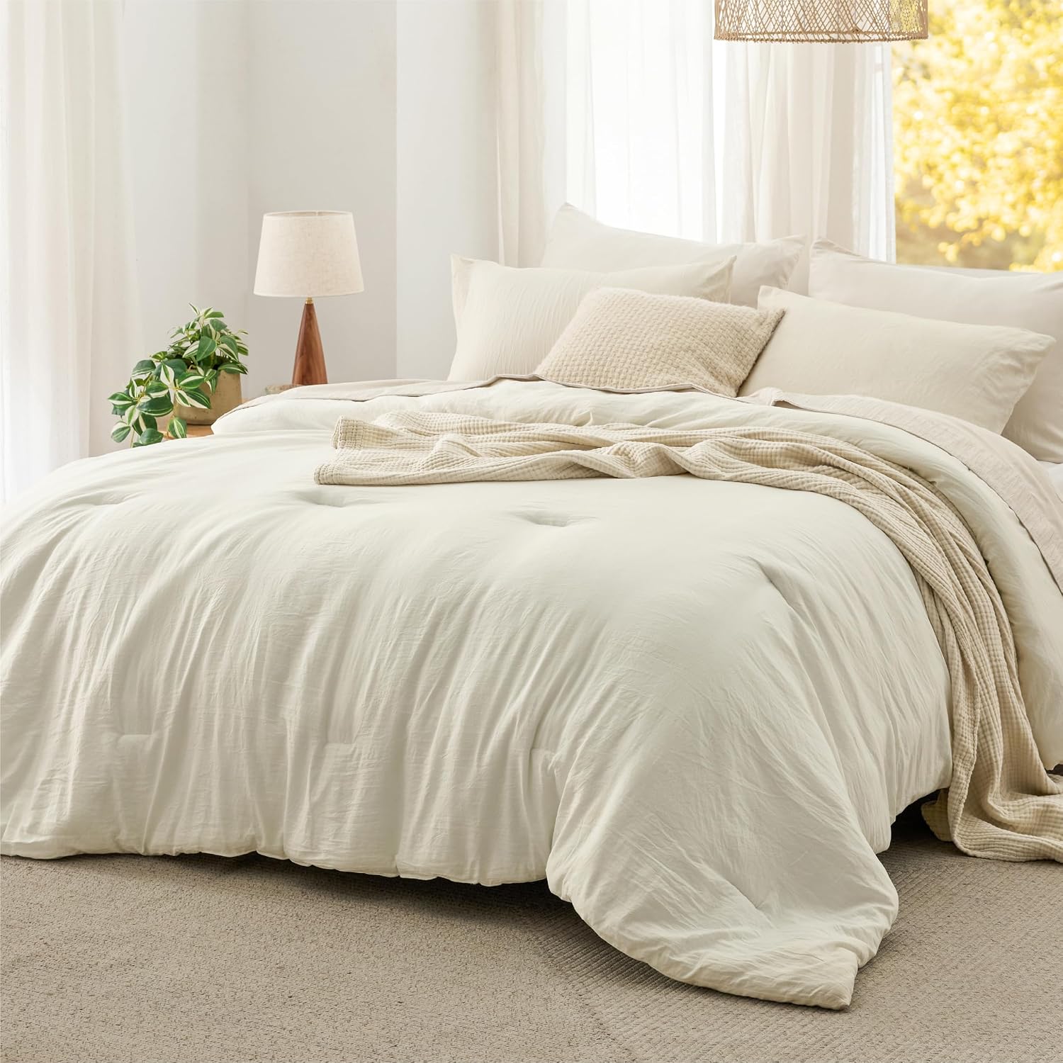 AUCT 20450 - $90 Bedsure Oversized King Comforter Prewashed Bedding Set 3Pcs Ivory 120"x98"