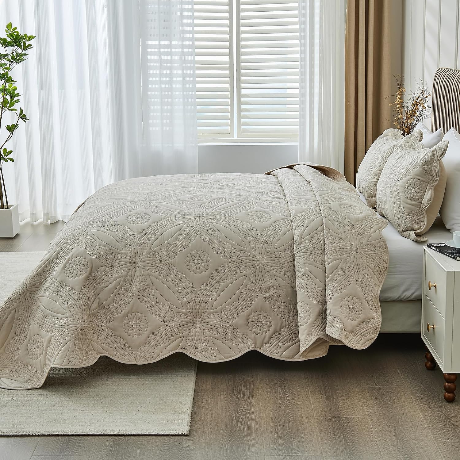AUCT 22503 - Kingnex Oversized King Bedspreads 128x120 Ultrasonic Quilted Beige - Image 4