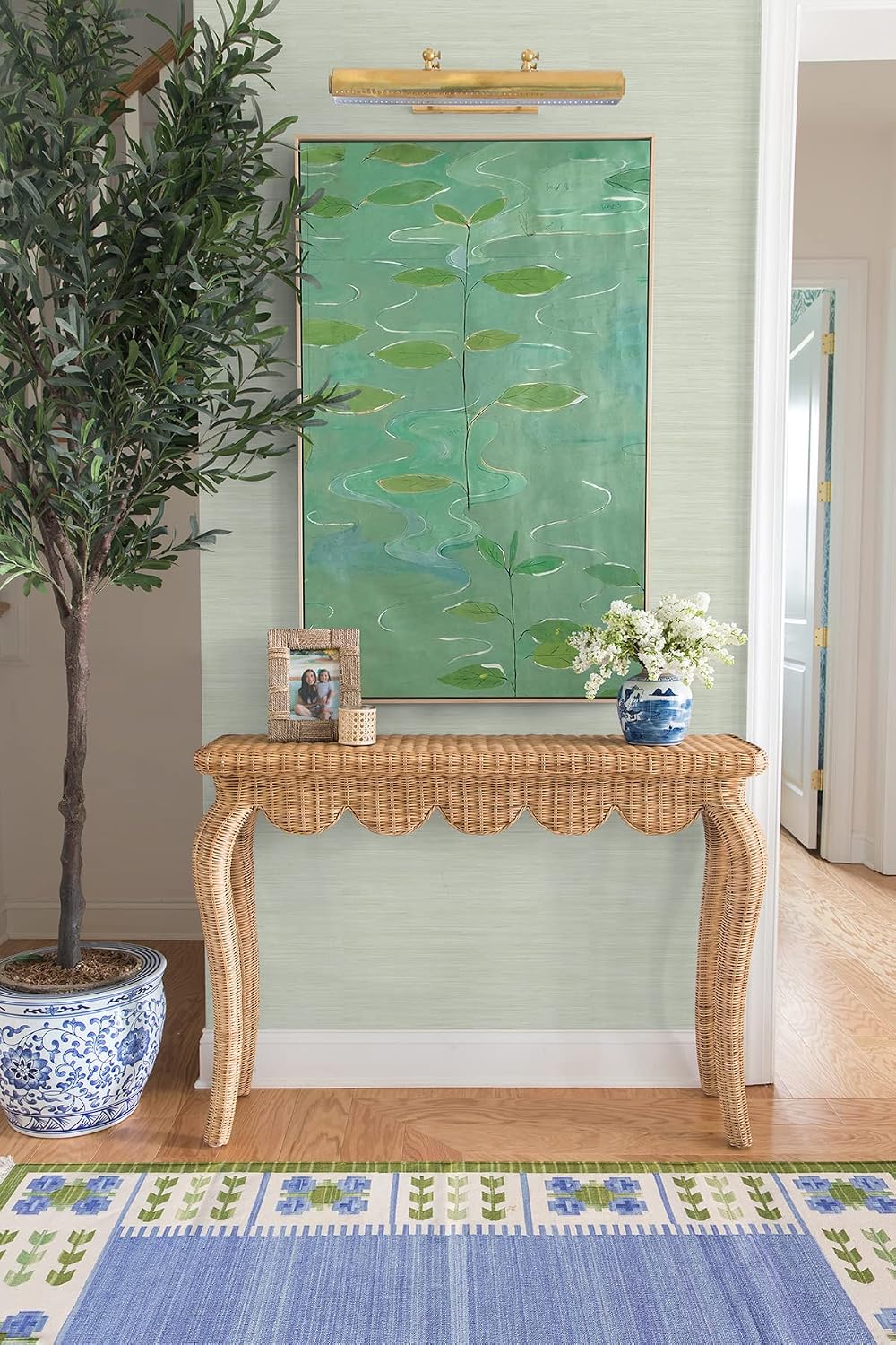 AUCT 20992 - NuWallpaper x Society Social Green Classic Faux Grasscloth Peel & Stick Wallpaper, SSS6007 - Image 3