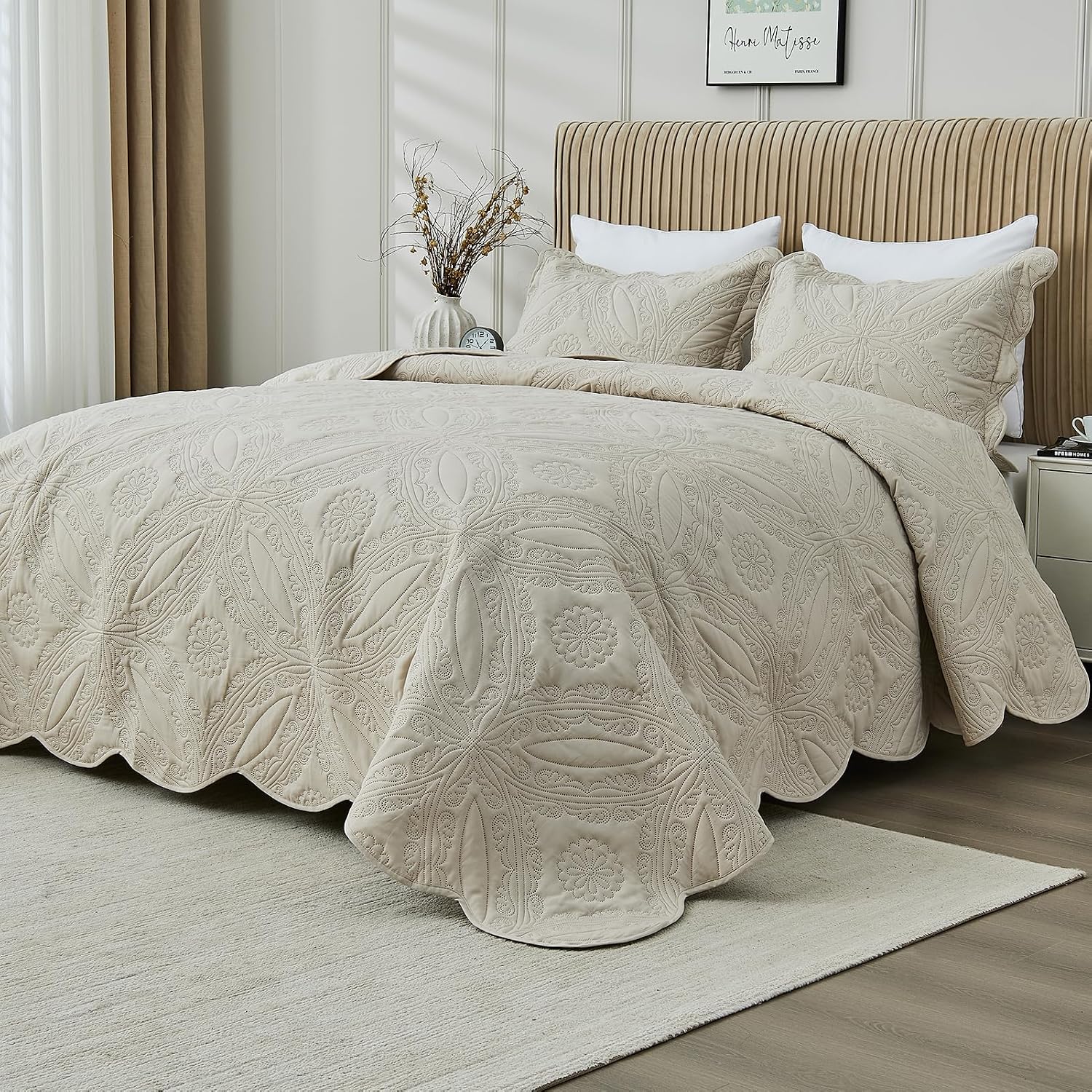 AUCT 22503 - Kingnex Oversized King Bedspreads 128x120 Ultrasonic Quilted Beige