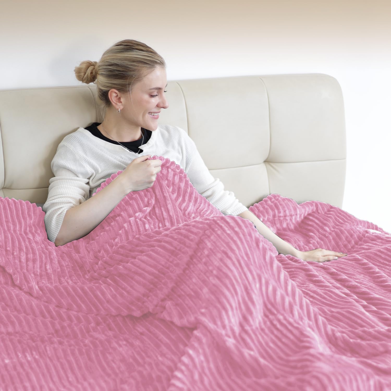 AUCT 20929 - Heated Blanket - King Size Electric Blanket 100" x 90" Soft Flannel Heating Blanket with 1