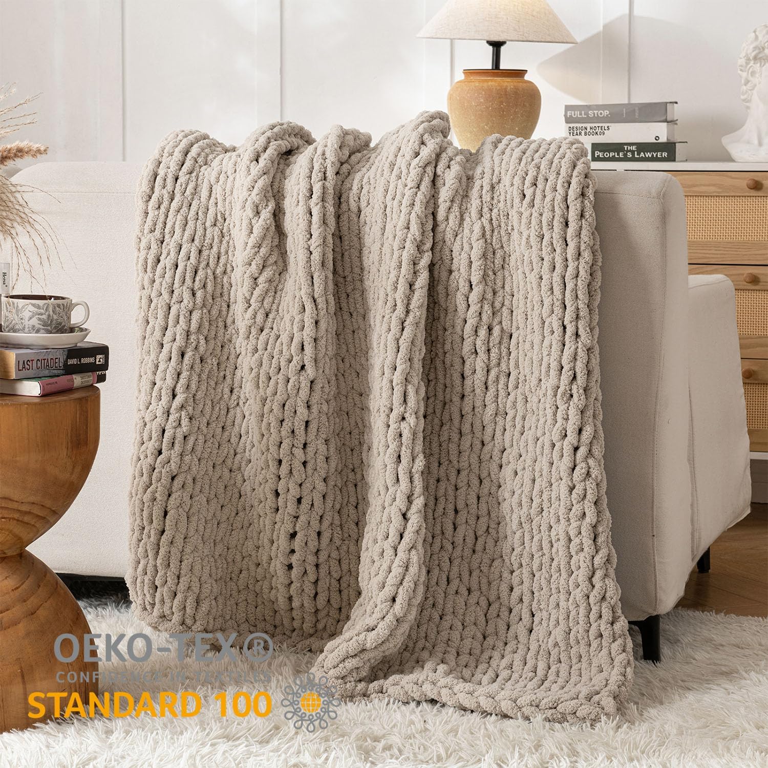 AUCT 21545 - Chunky Knit Blanket Throw, 100% Hand Knit Throw Blanket Handmade Chenille Cable Knit Throw - Image 3