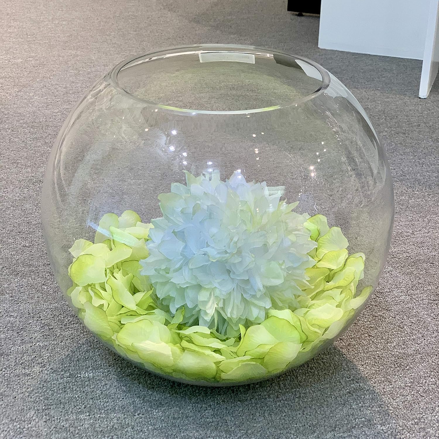 AUCT 21036 - WGV Large Bowl Glass Vase, Diameter 12", Height 10", (Multiple Sizes Choices) Clear Round - Image 4