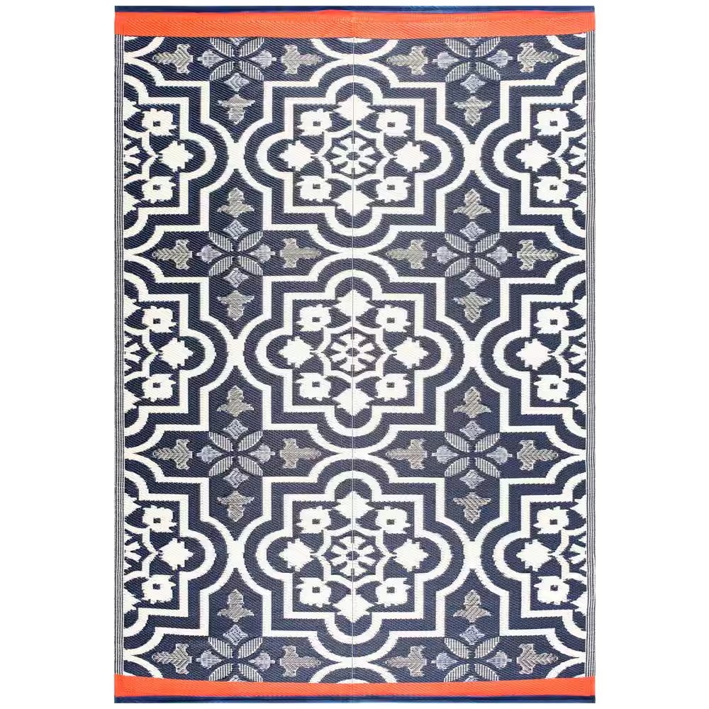 AUCT 21717e – 5 X 7’2Blue Lightweight New York Reversible Plastic Indoor Outdoor Area Rug