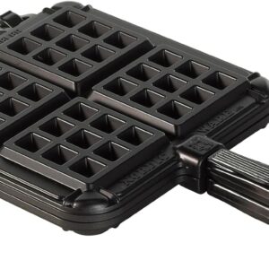 AUCT 21860 - $58 NordicWare 15040 Cast Aluminum Stovetop Belgium Waffle Iron