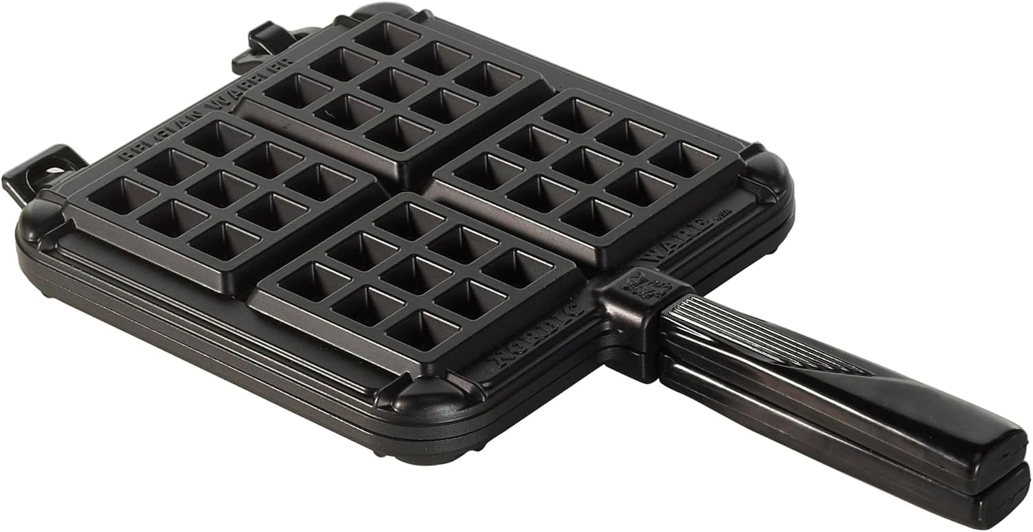 AUCT 21860 - $58 NordicWare 15040 Cast Aluminum Stovetop Belgium Waffle Iron