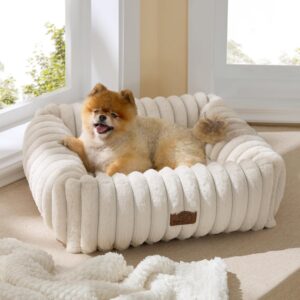 AUCT 21032 - Bedsure ComfyFleece Cute Dog Bed for Small Medium Dogs Washable,25in Cream