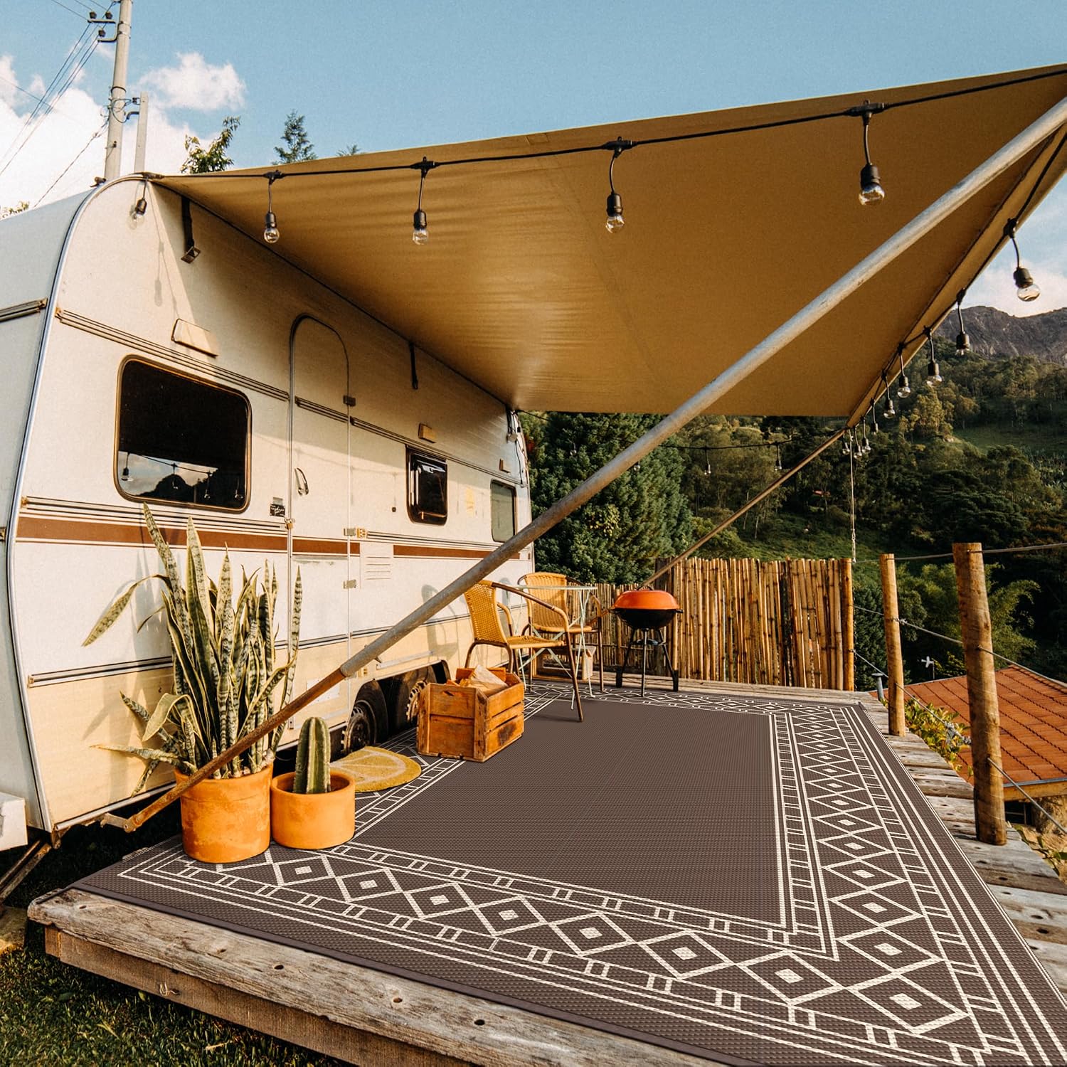 AUCT 21052 - $116 GENIMO Outdoor Rug, Waterproof Plastic Rugs 10'x14' for Camping Coffee - Image 2