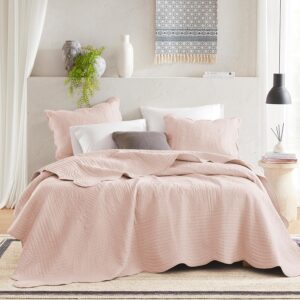 AUCT 23161 - $98 Madison Park Cottage Cotton Coverlet Set, 3-Piece King/Cal King Quilt Set