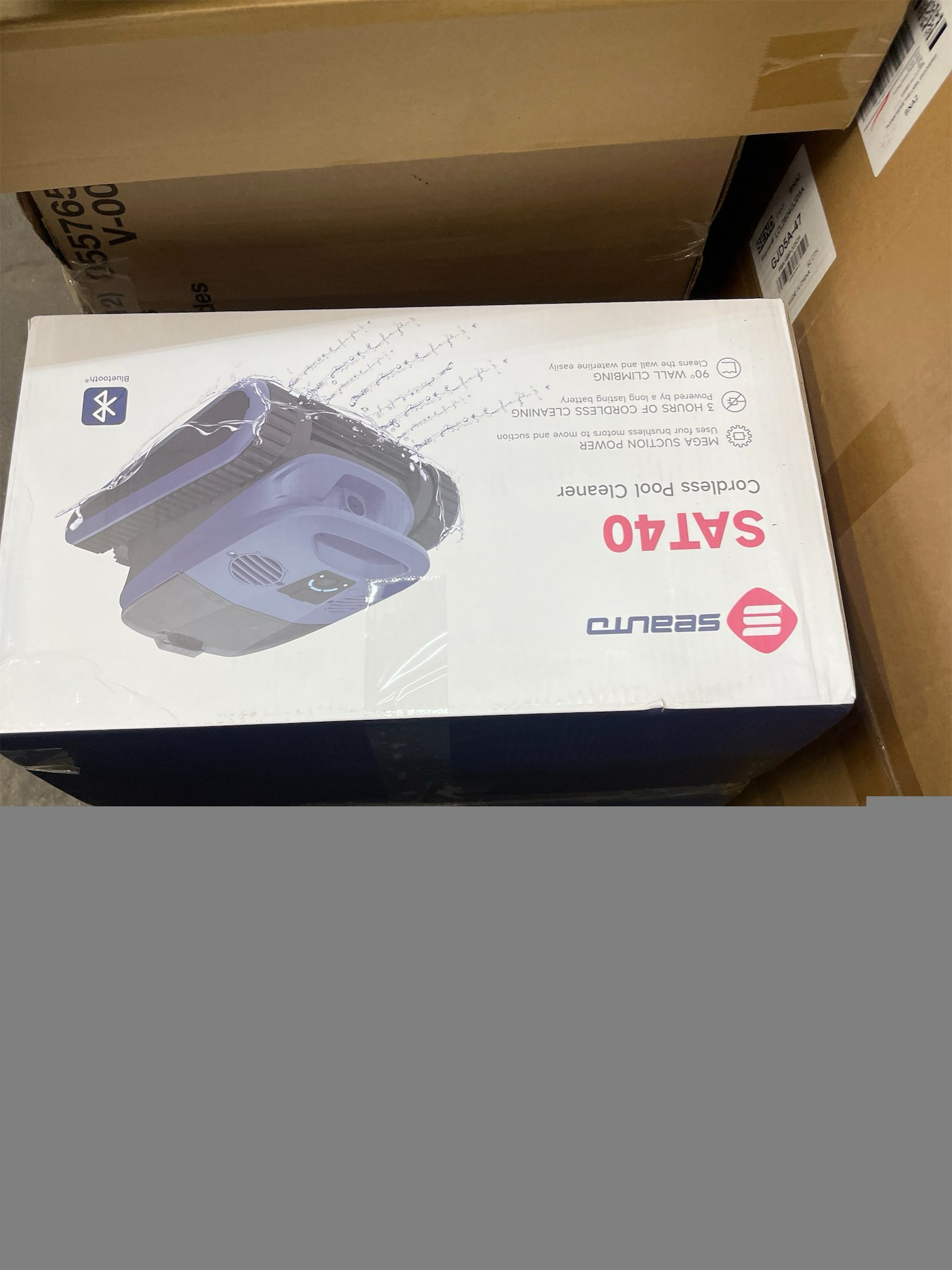 AUCT 24866 - $400 Sat40 Sonar Navigation Pool Vacuum for Inground Above Ground Pools, Climb Stairs Pool - Image 5