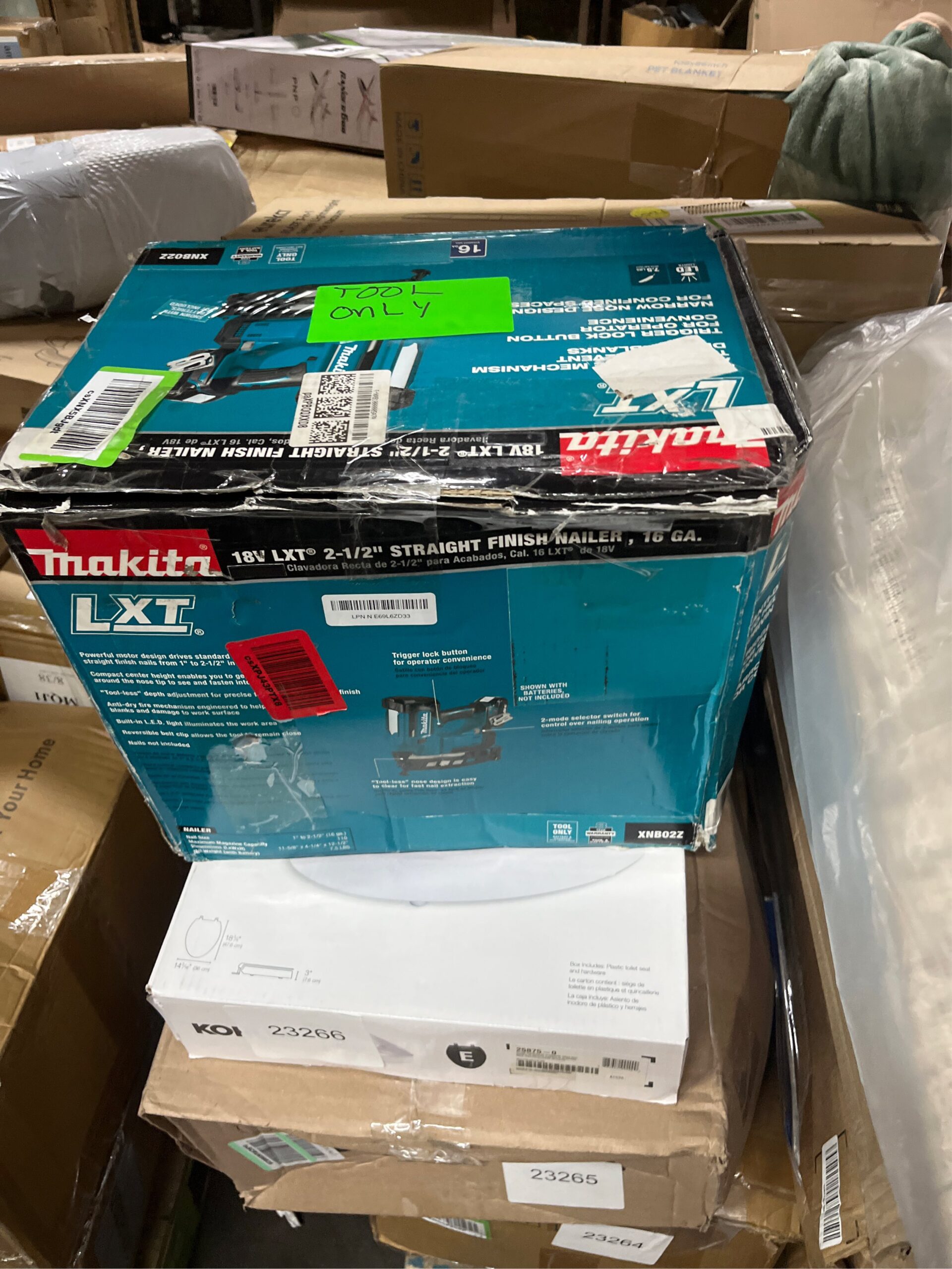 AUCT 23267 - $305 Makita XNB02Z 18V LXT Straight Finish Nailer, 16 Gauge, 2-1/2" - Image 5