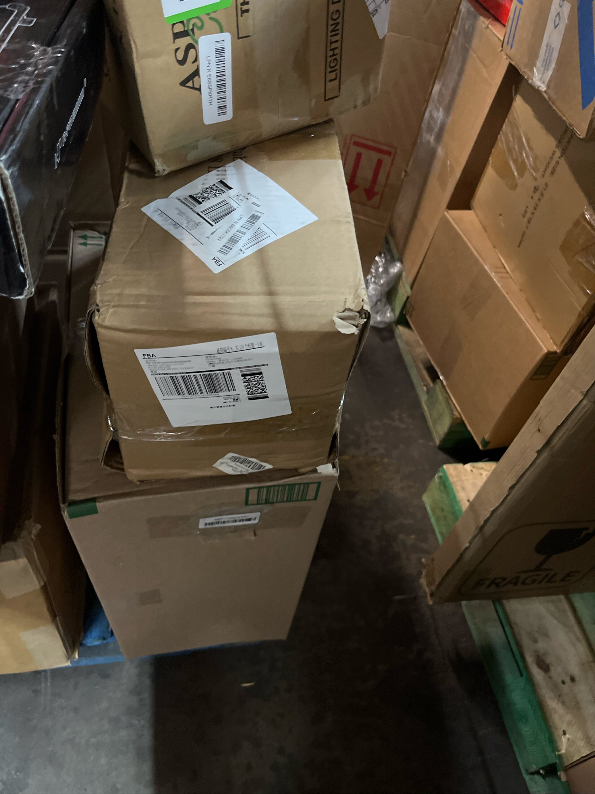 AUCT 22983 - 8.5 x 11 Bubble Mailers 50 Pack - Outer Size 9x12 Heavy Duty Black Padded mailer with Self - Image 5