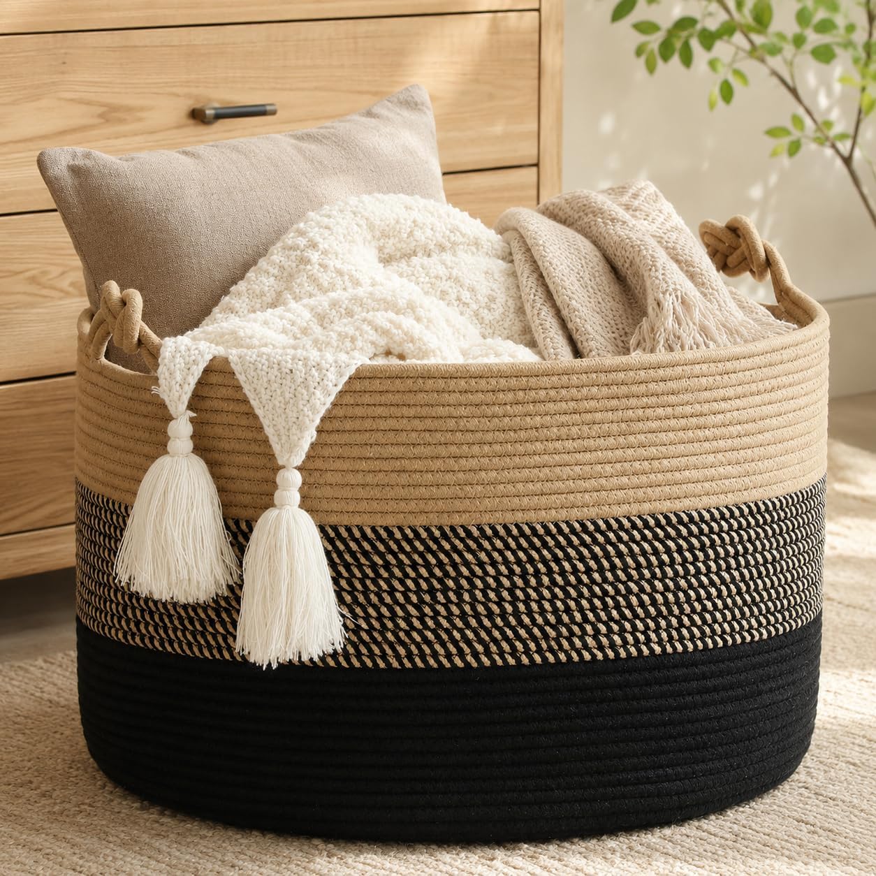 AUCT 23909 - KAKAMAY Large Blanket Basket (20"x13"),Woven Rope Baskets for storage Baby Laundry Hamper,